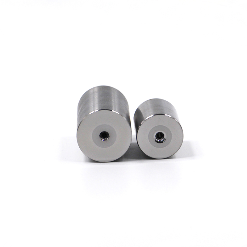 Kaltgetriebene Würfel Präzision Haltbarkeit für die Metallformung mit hohem Volumen