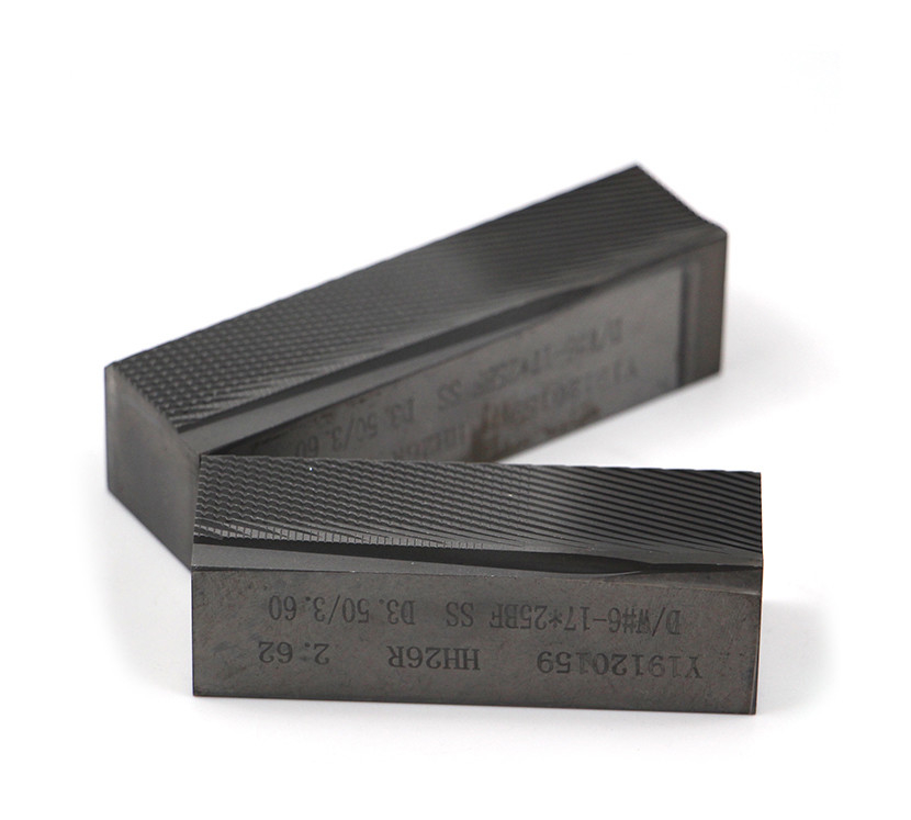 Hard Alloy Thread Rolling Dies - hohe Festigkeit, lange Lebensdauer, hohe Härte, Ermüdungsbeständigkeit, ideal für die Massenproduktion von Automobilbefestigungsmitteln