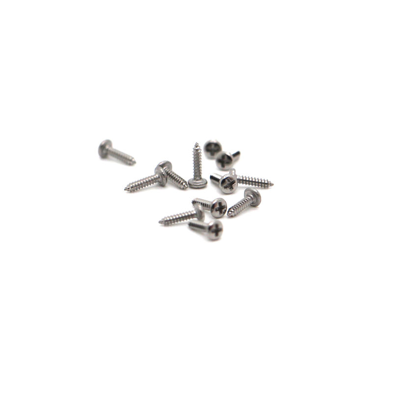 M0.5 Miniatur-Selbstschraubschrauben aus Kohlenstoffstahl, schwarzer Oxid, platter Kopf für Kamera