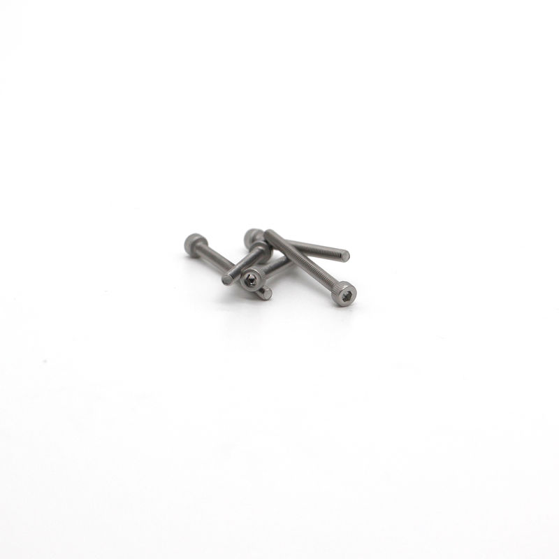 Hochpräzision M0.5-M3.0 Mikroschrauben für tragbare Geräte CNC-Bearbeitung 0,01 mm Toleranz