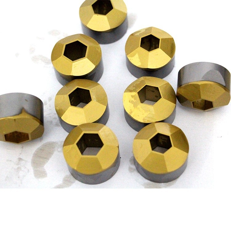 Hochfeste Präzisionsschneidmaschinen aus harten Legierungen - für Metallstempelteile und geschmiedete Leerplatten, Anwendungen in der Automobil- und Geräteherstellung
