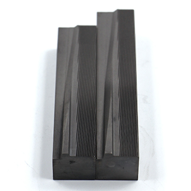 Hard Alloy Thread Rolling Dies - hohe Festigkeit, lange Lebensdauer, hohe Härte, Ermüdungsbeständigkeit, ideal für die Massenproduktion von Automobilbefestigungsmitteln
